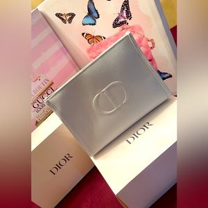✨New Authentic Dior grey makeup and cosmetic bag✨ Small Dior gift included❤️